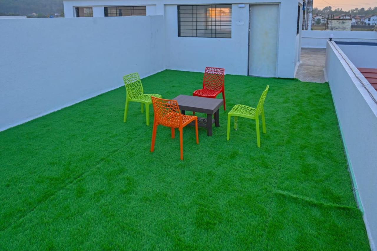 Fun Square Villa Lonavala Luaran gambar
